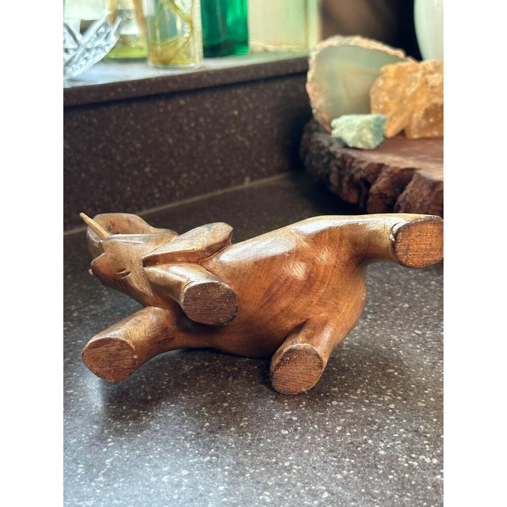 Unbranded this charming